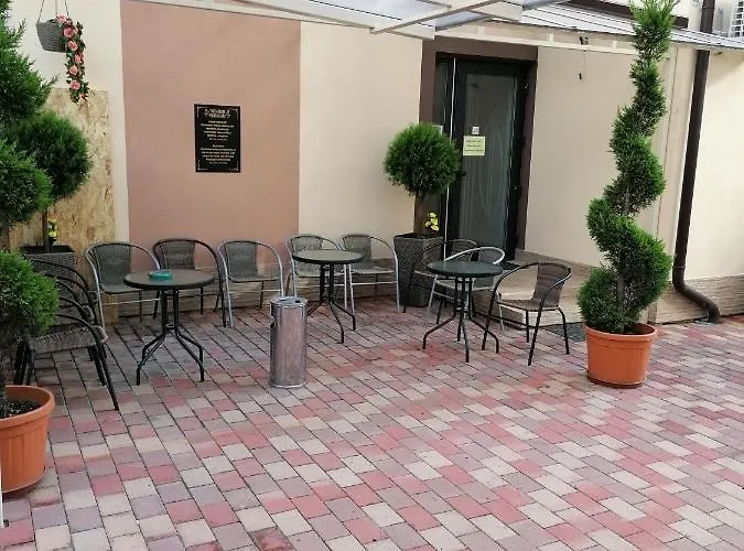 Edes Alom Hotell